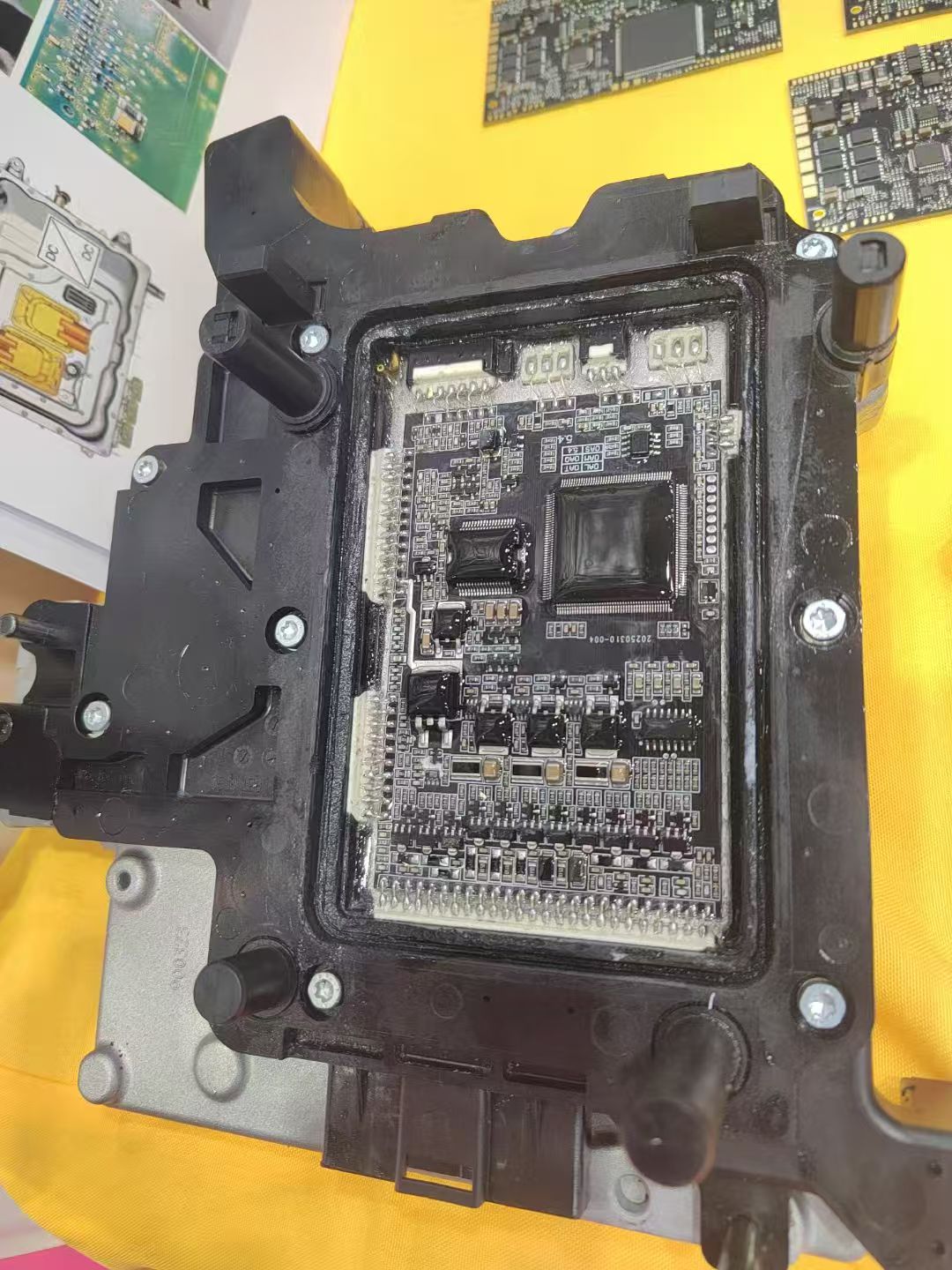 Naprawa układu napędowego 0AM  – Electronics Repair In Usa recenzja i cena